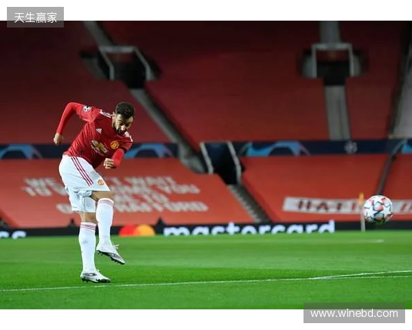 B费:拉什福德想要的传球方式很适合我们两人,他的前插非常出色 B费:拉什福德想要的传球方式很适合我们两人,他的前插非常出色