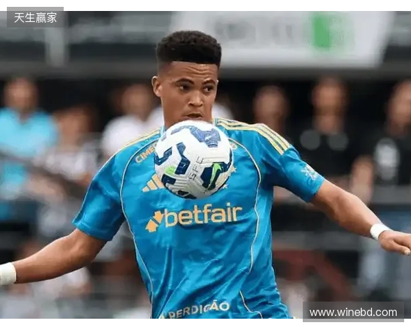 多特即将签下17岁左后卫帕特雷斯,预计给克鲁塞罗超千万欧 多特即将签下17岁左后卫帕特雷斯,预计给克鲁塞罗超千万欧