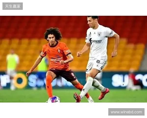 罗塞尼奥:我还没与穆德里克联系,他是一名非常出色的球员 罗塞尼奥:我还没与穆德里克联系,他是一名非常出色的球员