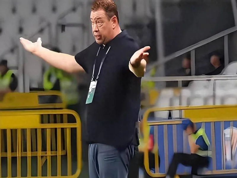 带队夺双冠仍辞职!官方:波耶特结束在全北现代的教练生涯